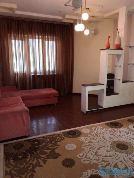 Сдаётся 3 комнатная квартира, Достык 8, фотография 1