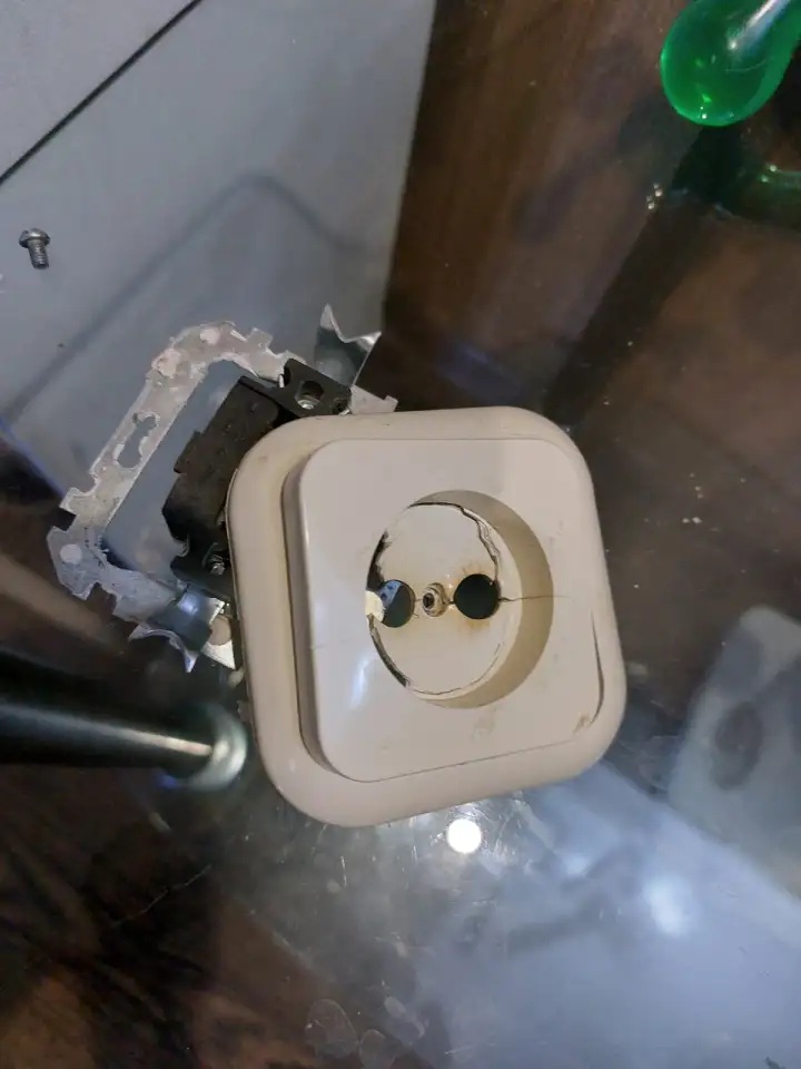 Электрик, фотография 2