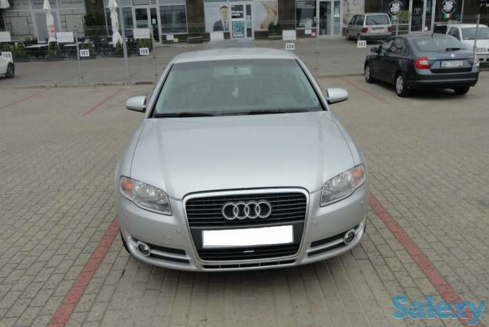 Ауди А4 2.0, 2005 в очень хорошем состоянии, фотография 1