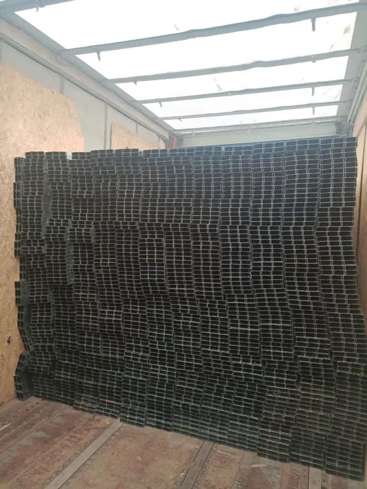 Профиль потолочный, фотография 5