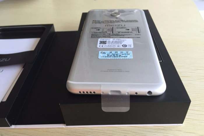 Meizu MX3 32Gb Silver, фотография 3