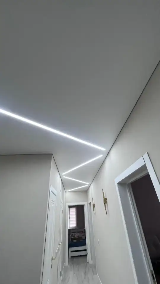 Монтаж и демонтаж натяжных потолков а также установка TV зонны, фотография 1