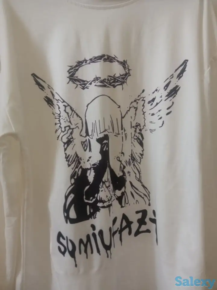 Продам лонгслив с черно-белым рисунком ангела, фотография 2