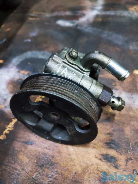 Гидроусилитель руля Гур Toyota Avensis, фотография 1