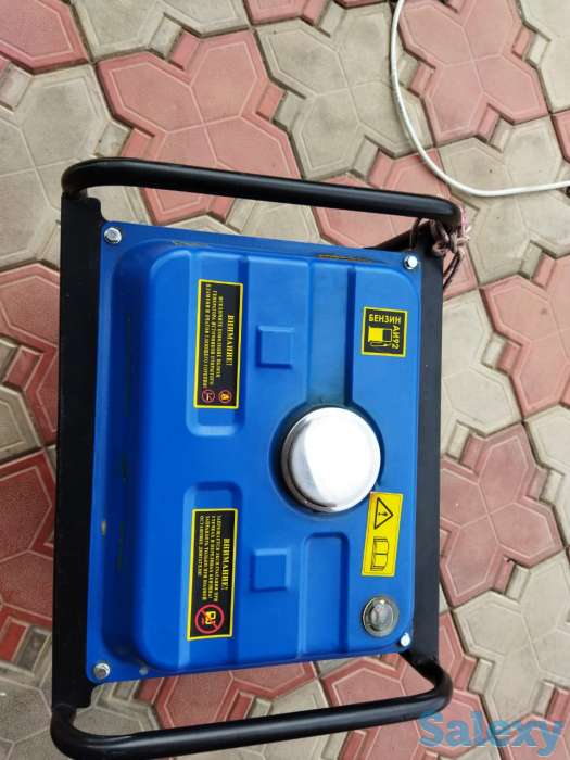 Продам бензиновый генератор, фотография 1