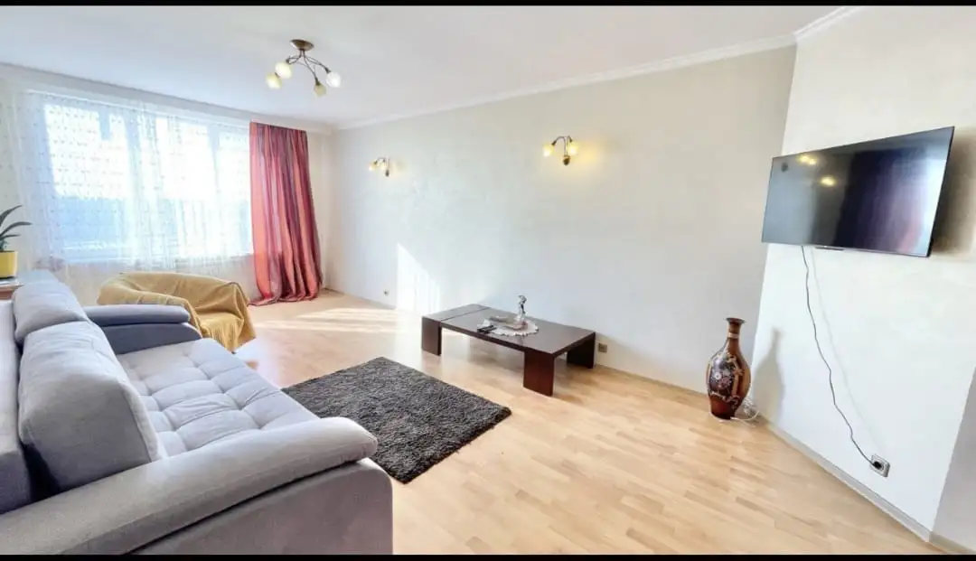 Светлая 2-комнатная квартира, ул Исатай Тайманова 58, фотография 4