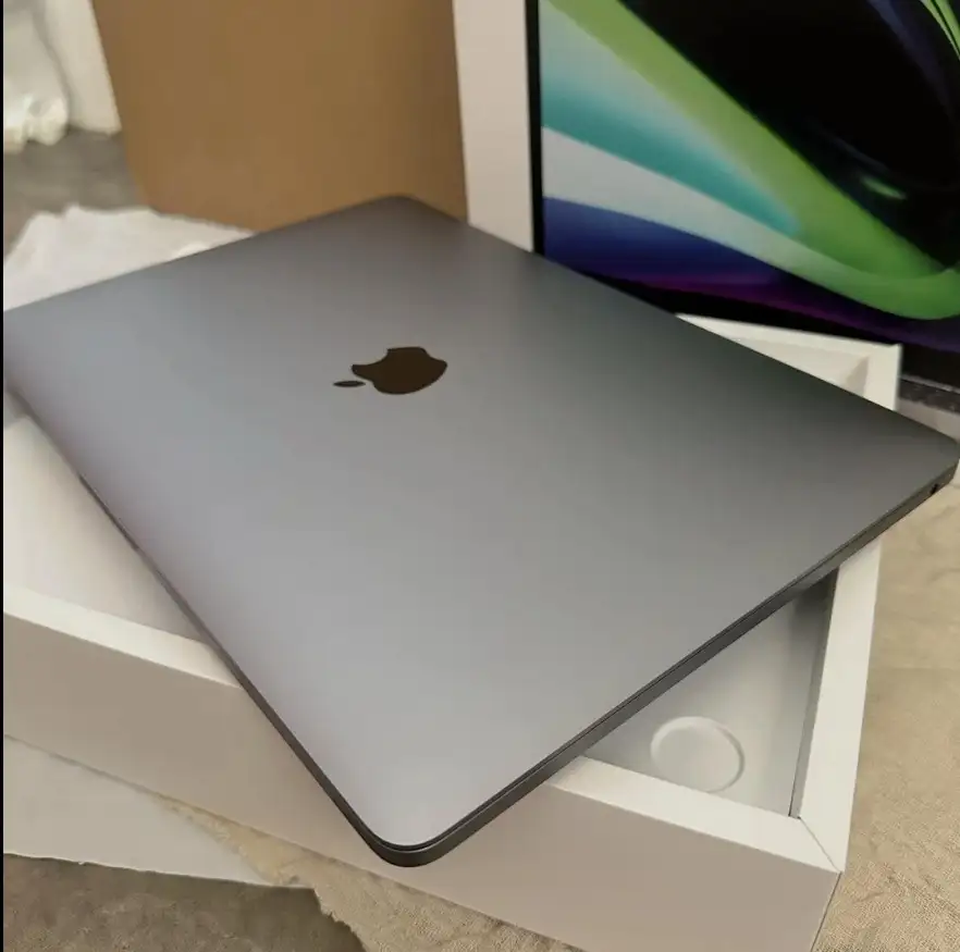 Apple 13-дюймовый Macbook Pro M1 Чип, фотография 5