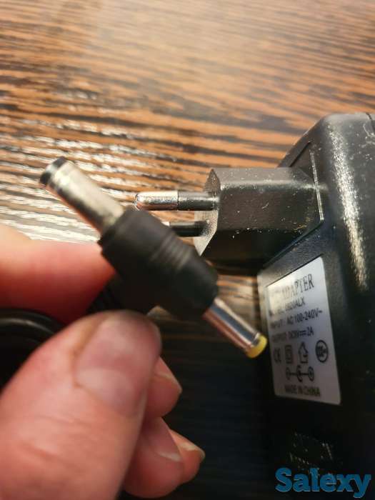 Зарядка блок питания, адаптер 9V-2A, фотография 1