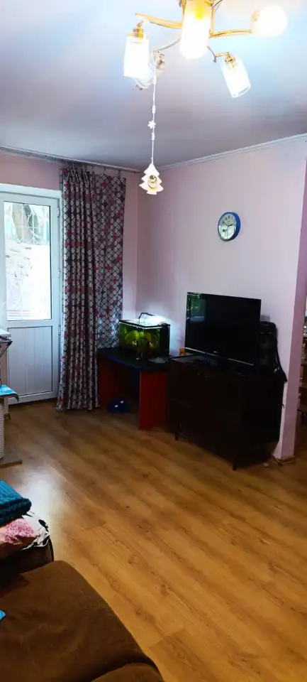 Продам трёхкомнатную квартиру в центре города Алматы., фотография 1