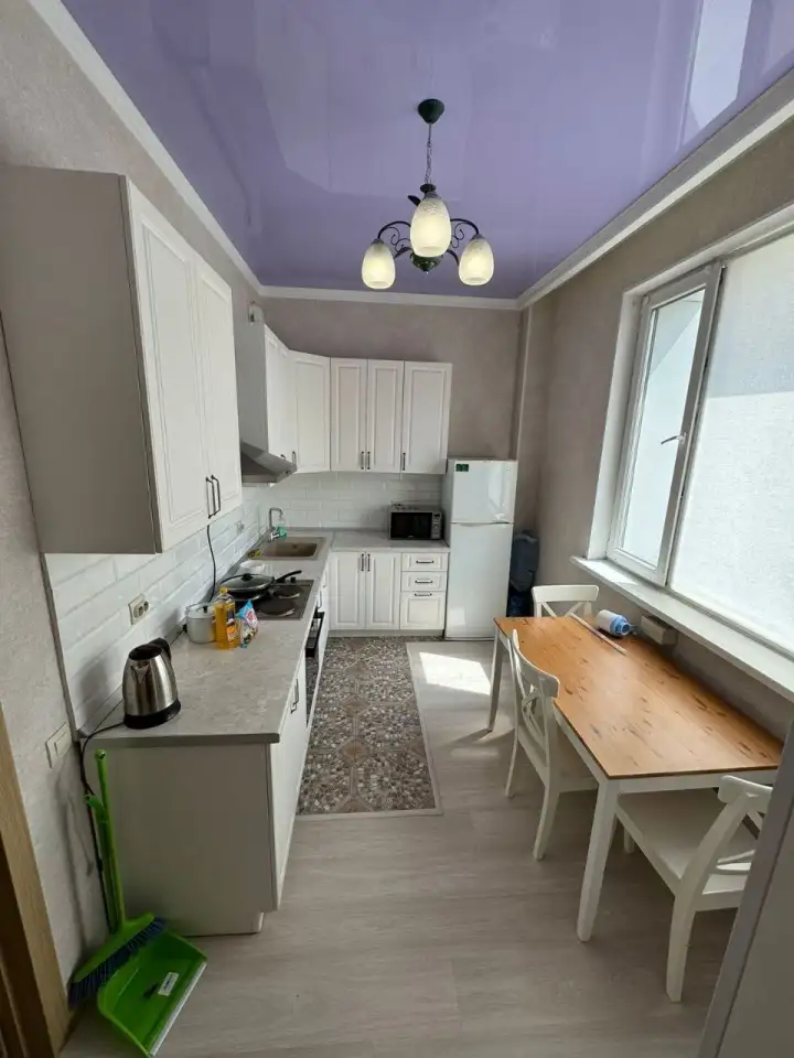 Отличная квартира в центре города, Кабанбай батыра 58 а, фотография 2