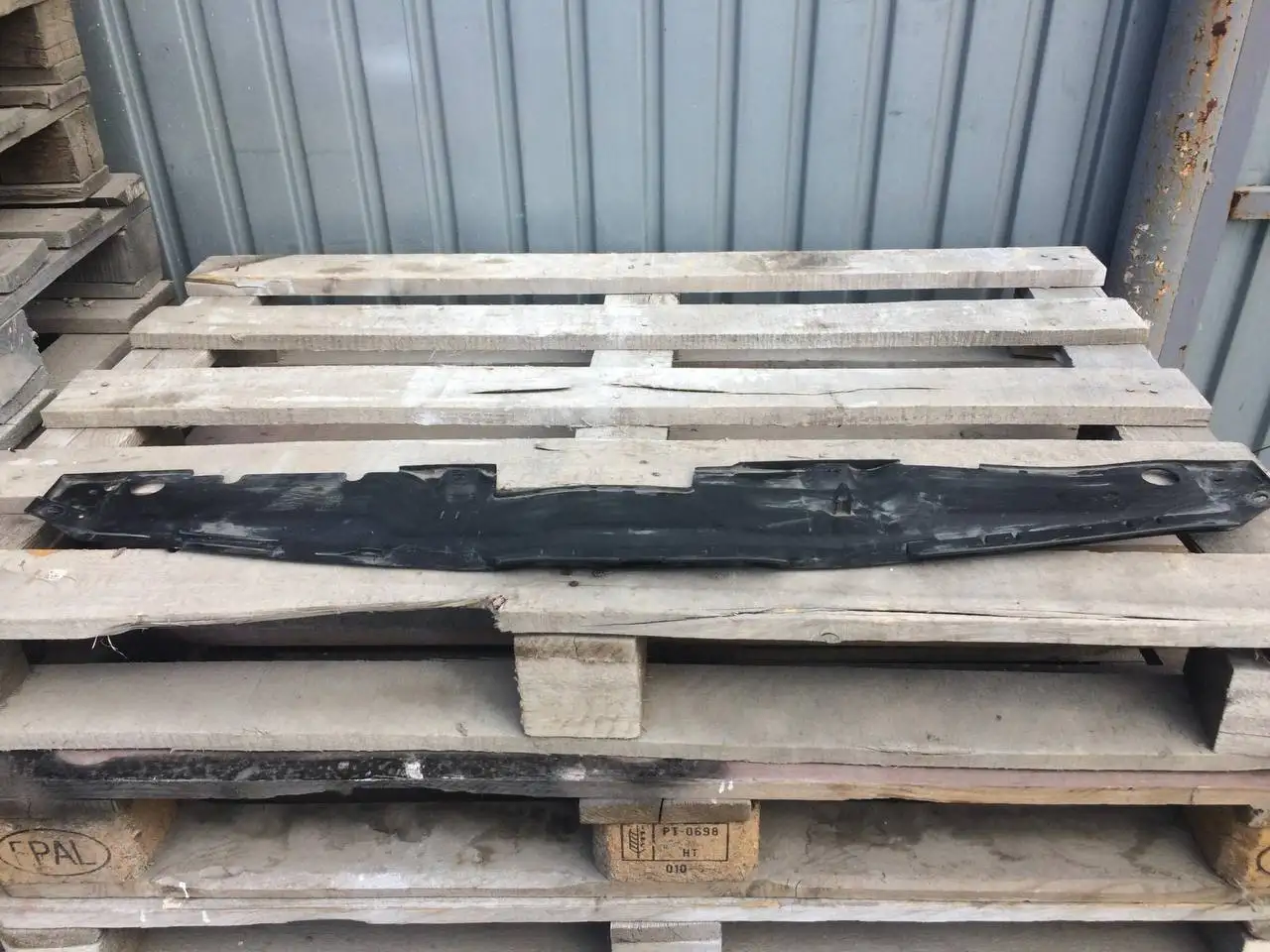 Планка верхняя передней панели Hyundai Solaris, фотография 2