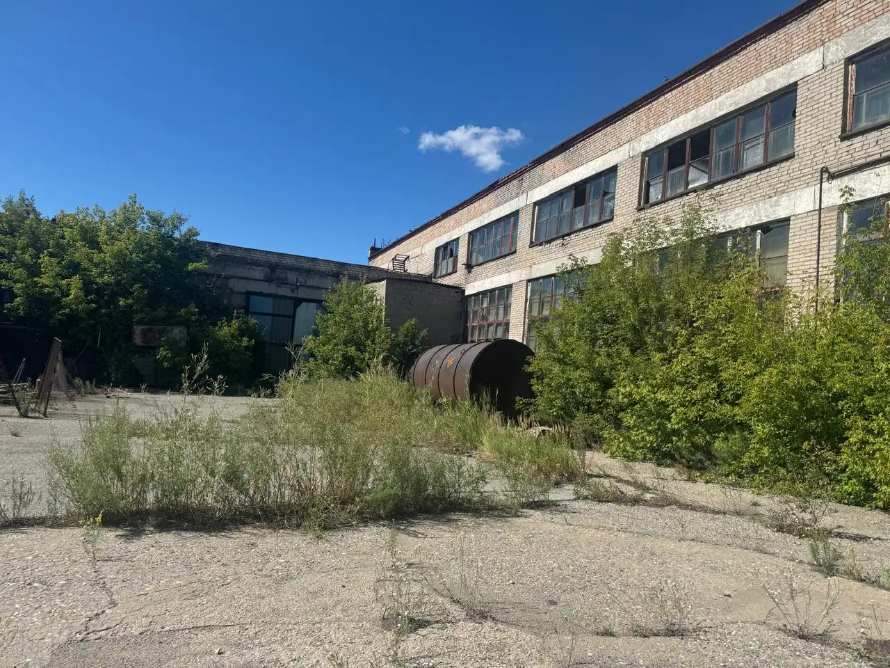 Продается промышленная база с производственными цехами, фотография 1