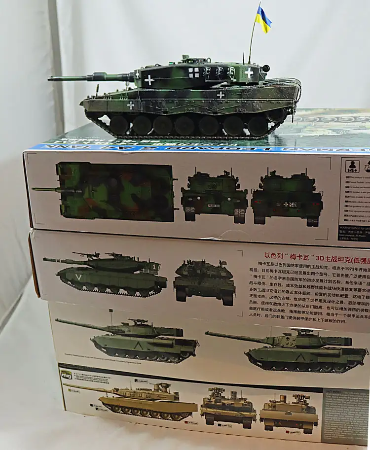 Модели танков Леопард 2А4 и Меркава 3Д от Хобби Босс 135, фотография 5