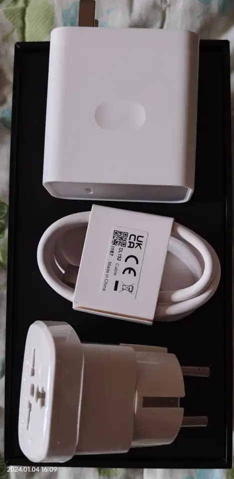 Реалми gt neo5 12 256гб фиолетового цвета, фотография 1