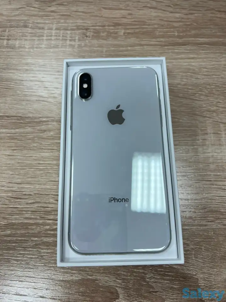 Продам IPhone X в отличном состоянии, память 256 ГБ, коробка, наушники бу, USB новый, фотография 1