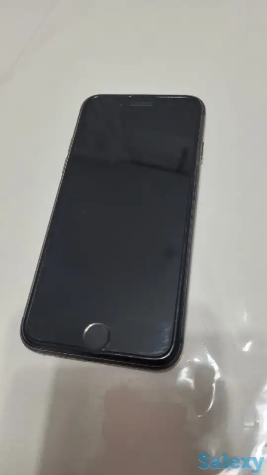 Продам айфон 8 64гб, фотография 1