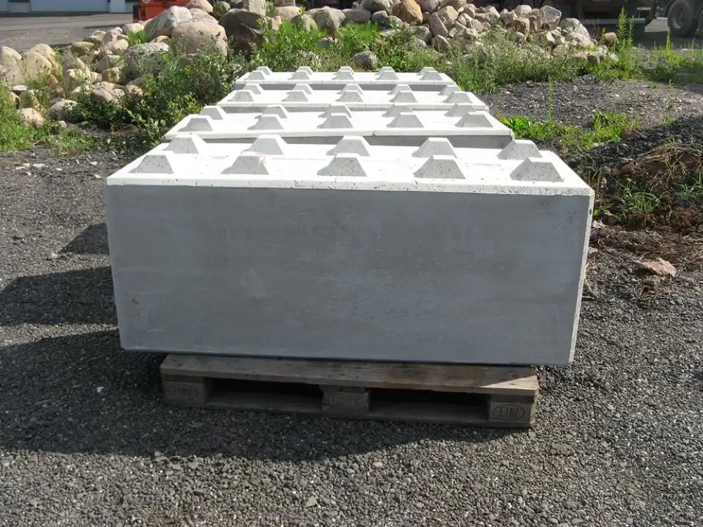 фундаментные блоки ФБС, бетонные лего-блоки, фотография 1