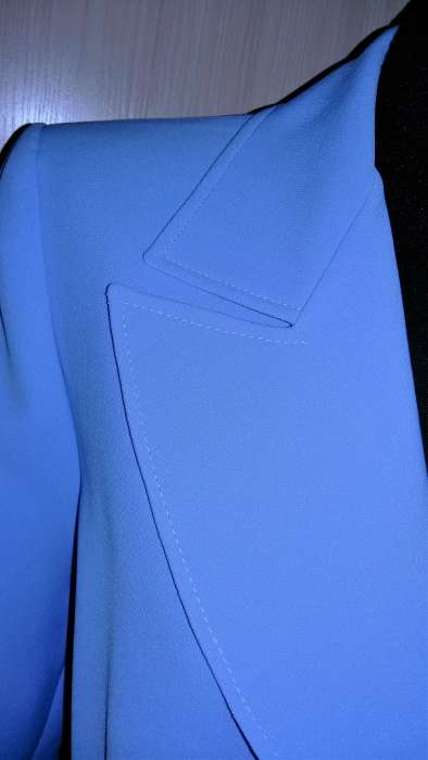 Костюм креп голубой р.54, фотография 2