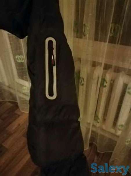 Продам зимнюю спортивную куртку, отличного качества!, фотография 1