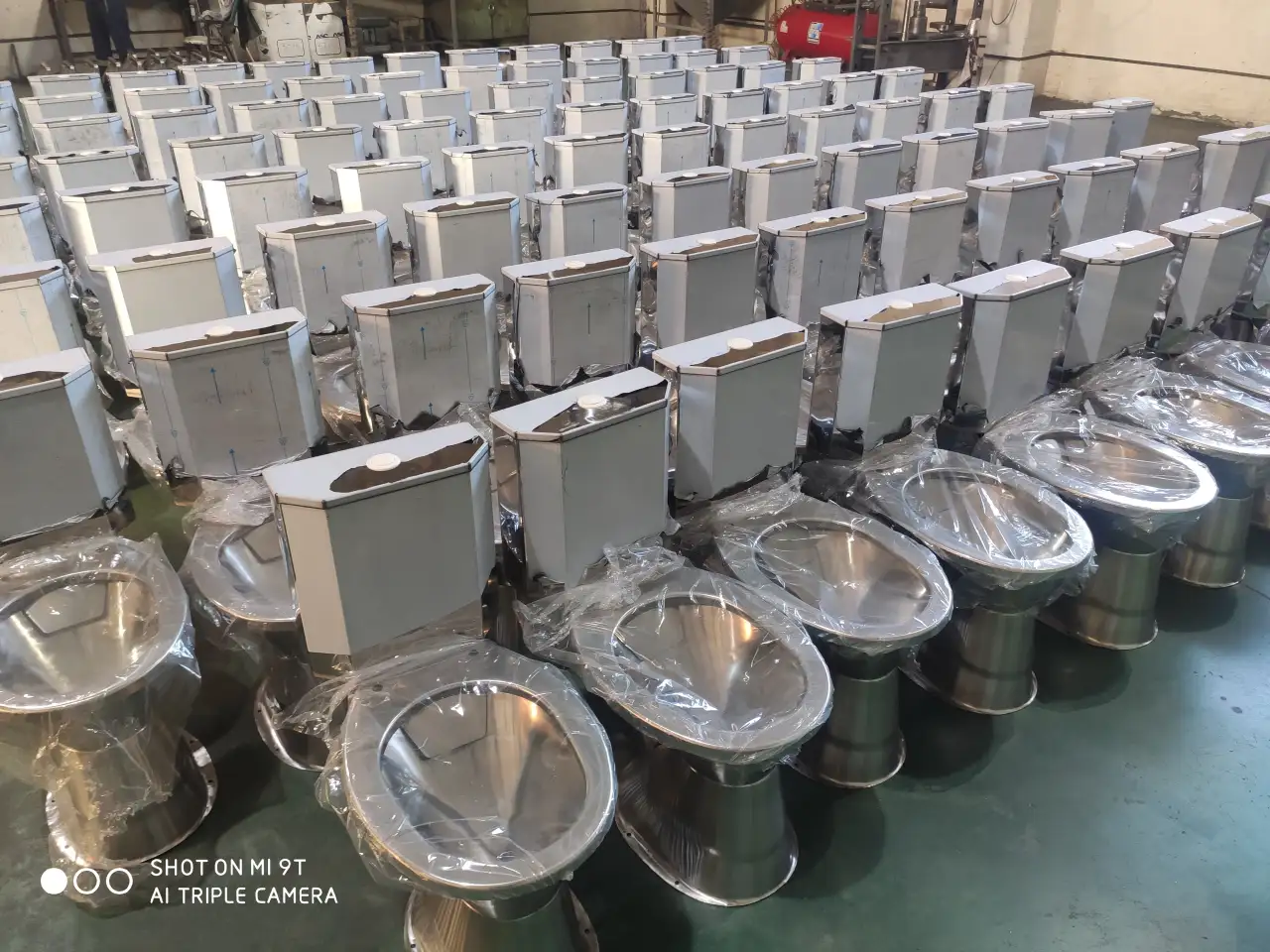 Нержавеющая сантехника и мебель от производителя, фотография 3