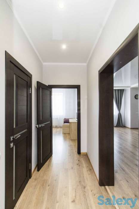 Шикарная квартира 95 кв. Россия г. Омск центр города, фотография 6