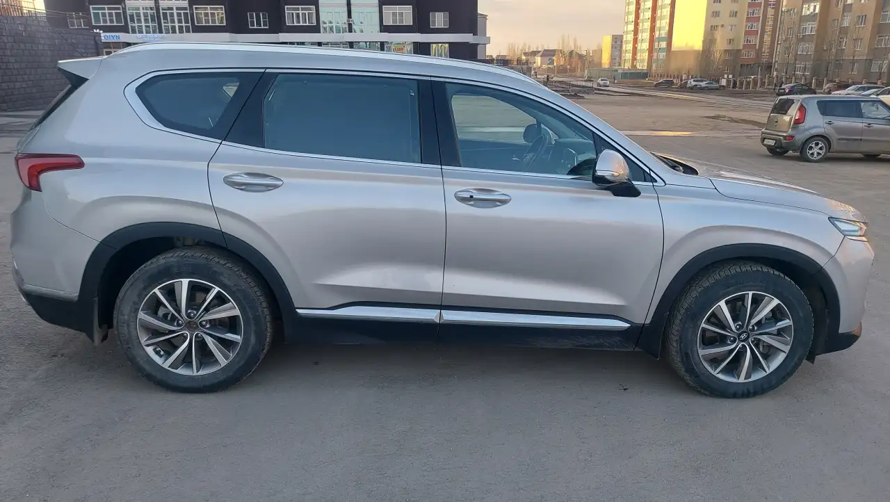 Продам авто Hyundai Santa Fe, фотография 6