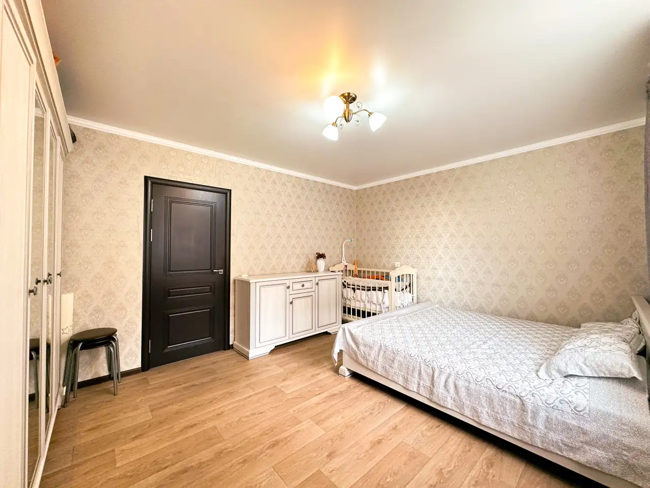 1-комнатная квартира, 41.7 м, 49 этаж, мкр Аксай-5, фотография 1