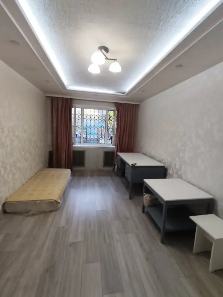 Продам двухкомнатную квартиру в районе пересечения улиц Жарокова и Мынбаева., фотография 1