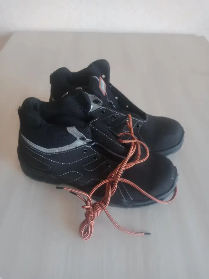 продам ботинки, фотография 1