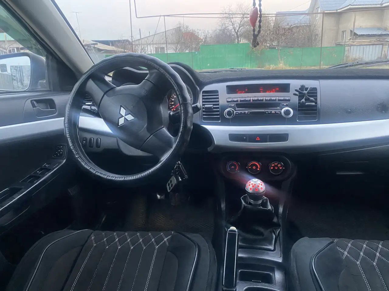 Продам машину Mitsubishi Lancer, фотография 4