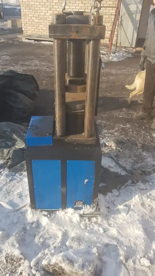 Пресс ПГМ-2000МГ4 испытательный гидравлический малогабаритный на 2000KH, фотография 6