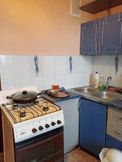 Продаётся 3-х комнатная квартира  улучшенной планировки на 9 мик-не, фотография 2