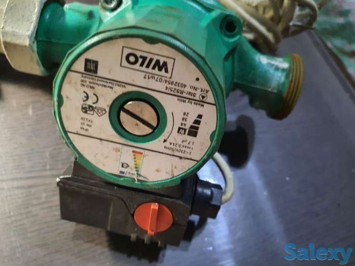 Циркуляционный насос Wilo Star-RS 25/4 со всеми принадлежностями, фотография 1