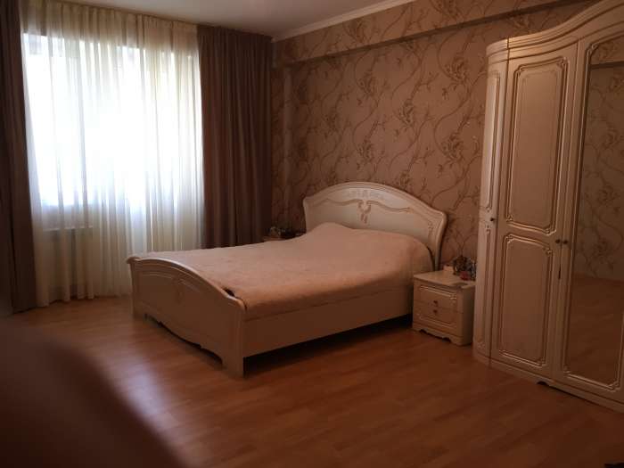 Продам 2 комнатную квартиру в ЖК