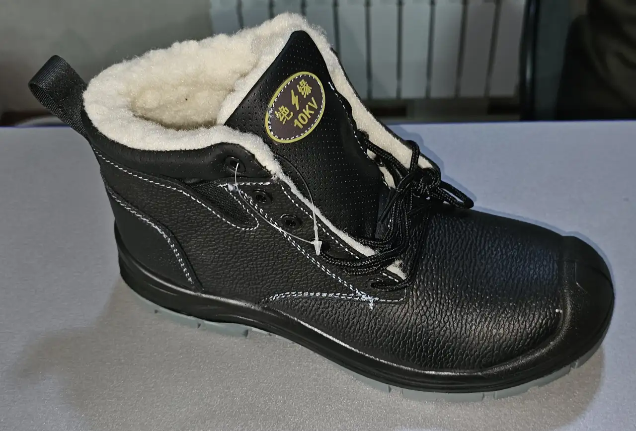 Ботинки рабочие зимние, фотография 1