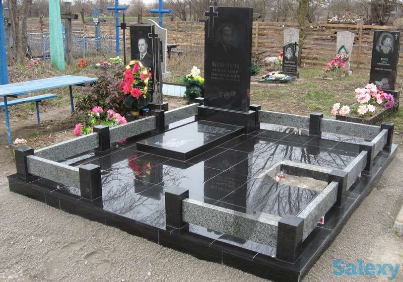 Облагораживание могил, фотография 2