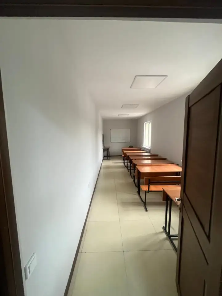 Сдам в аренду Абая Сайна, Мамыр 4 дом 165, фотография 1