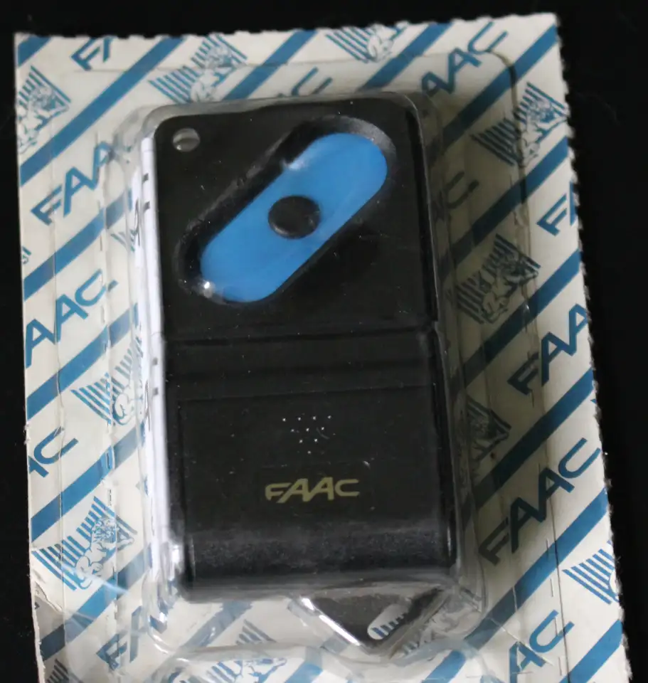 Продам брелок-передатчик FAAC ТМ433 10 шт, фотография 1