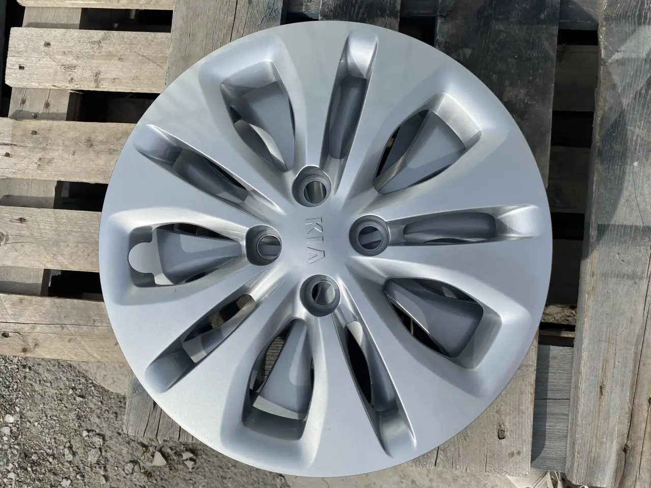 Оригинальные колпаки на Kia Rio 4 с 2017г-22г, фотография 4