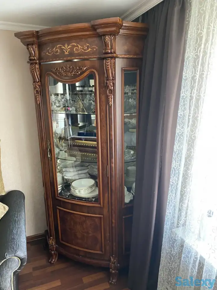 Сервант Шкаф угловой, фотография 1