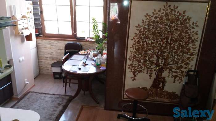 Продам квартиру, Розыбаакеева богембай батыра, фотография 1