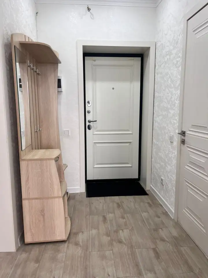 Уютная двухкомнатная  квартира студия в центре города, фотография 9