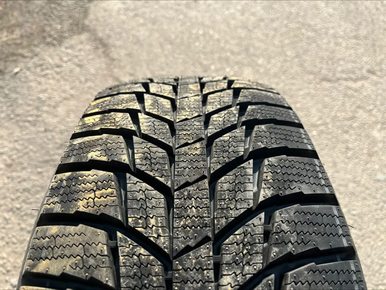 215.65.16 Triangle PL01 102R, фотография 1