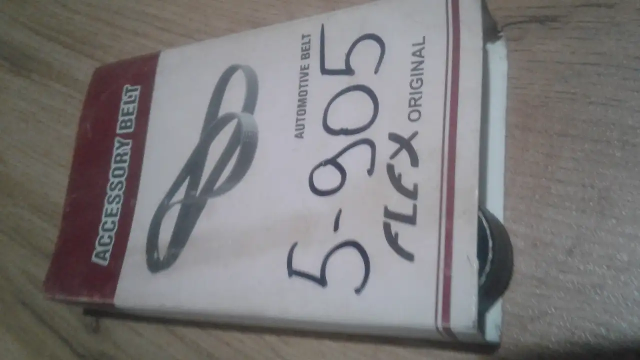 Ремень компрессора кондиционера на БМВ., фотография 1