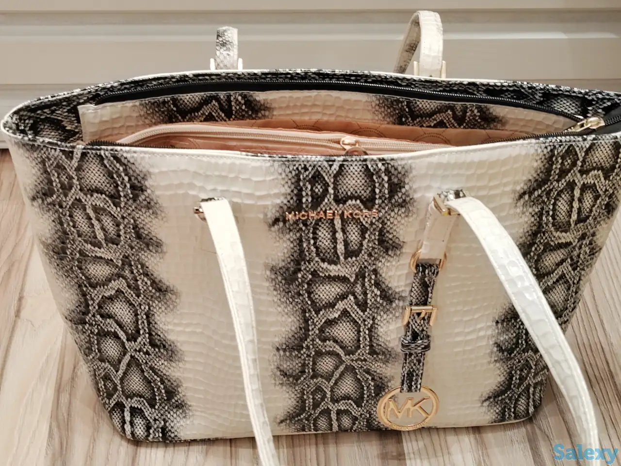 Женские сумочки. Новые, фотография 3