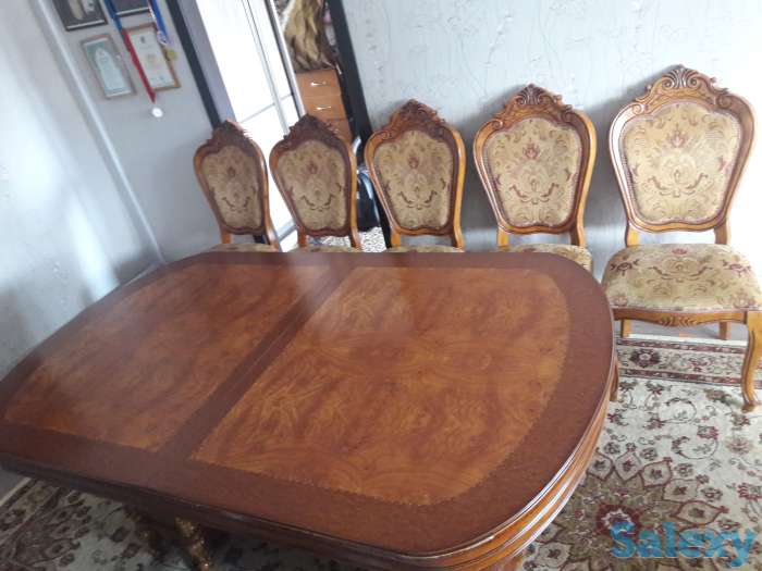 Продам дубовый стол с стульями, фотография 1