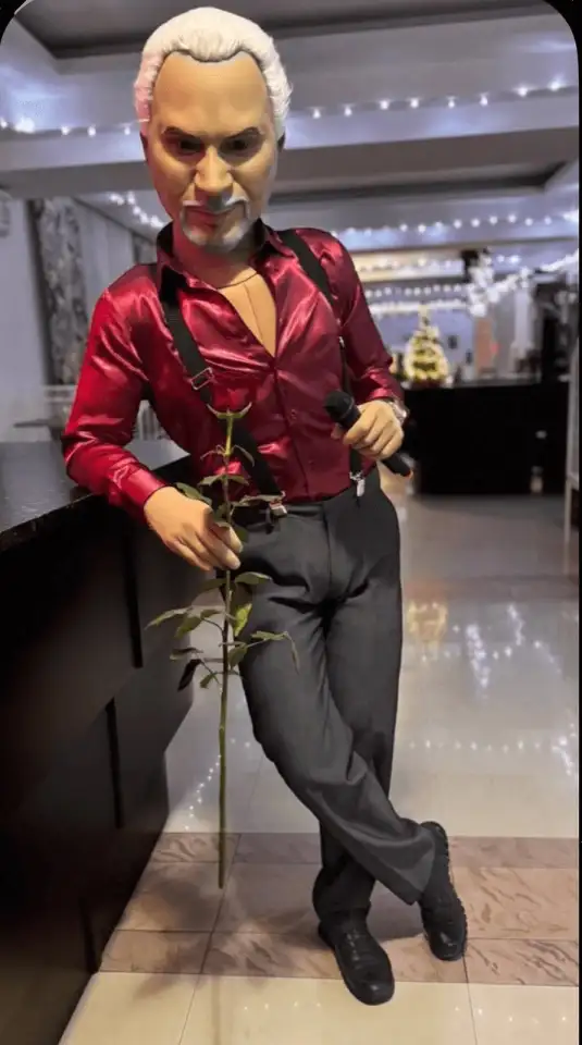 Поздравление , Выступление Звезд Артур Пирожков ,Александр Ревва, фотография 2