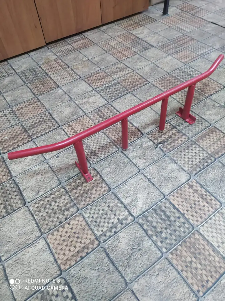 Турник железный, фотография 1