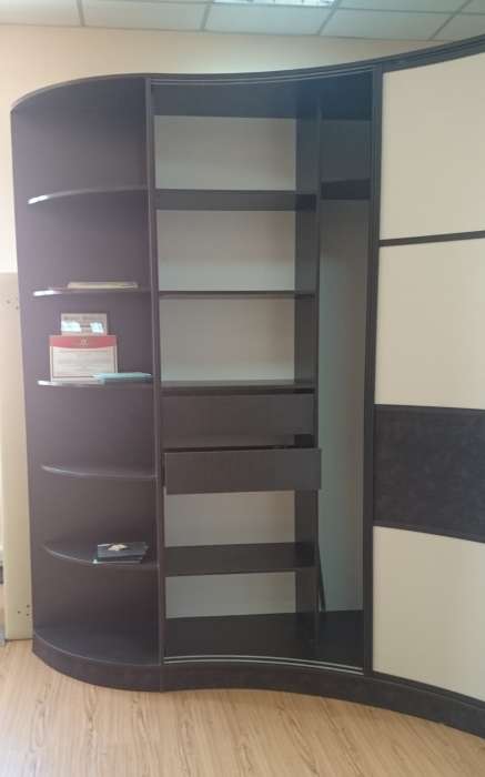 Радиусный шкаф-купе, фотография 3