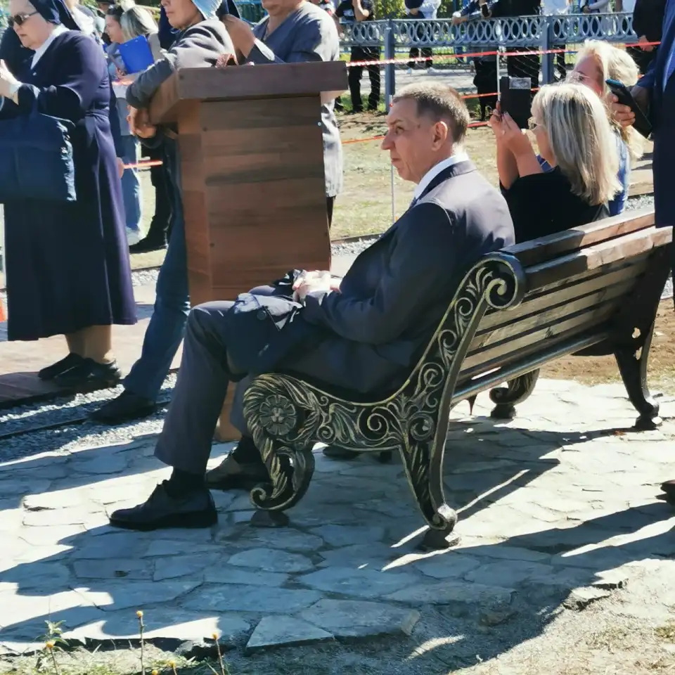 Скамья чугунная  Лавочка чугунная, фотография 3